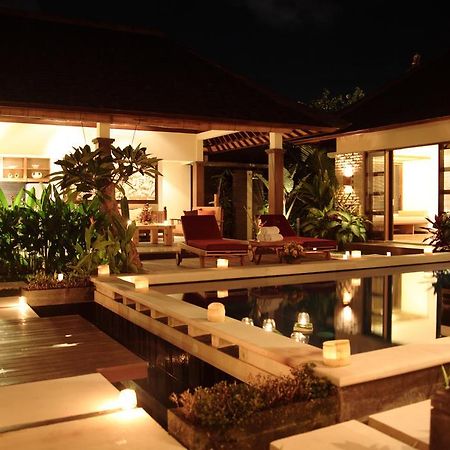 Villa Alex Seminyak Exterior foto